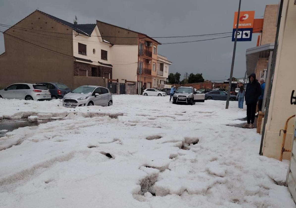 Granizo en Villar del Arzobispo.
