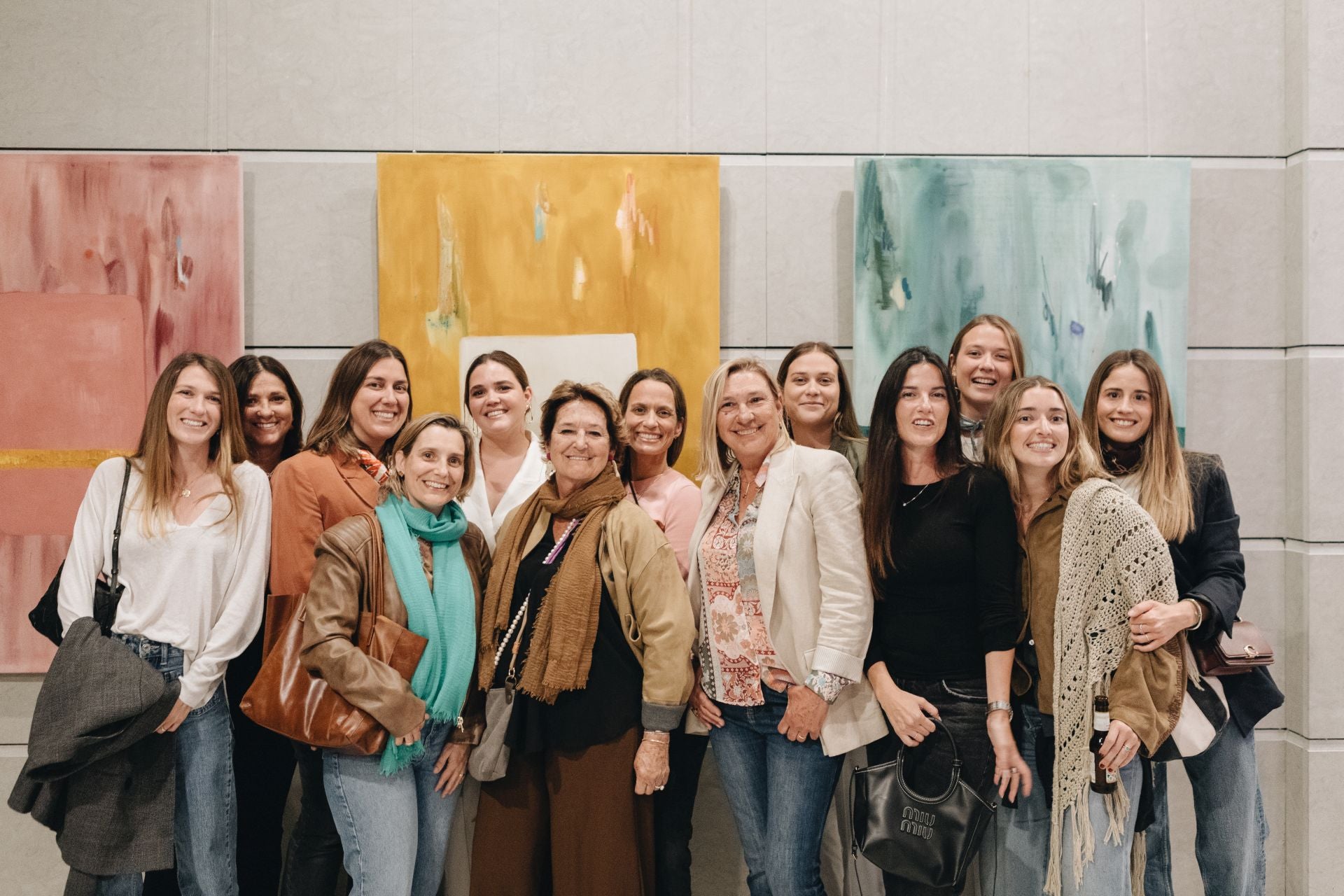 Las mujeres de la familia Cañamás, en la exposición de Candela Martínez.