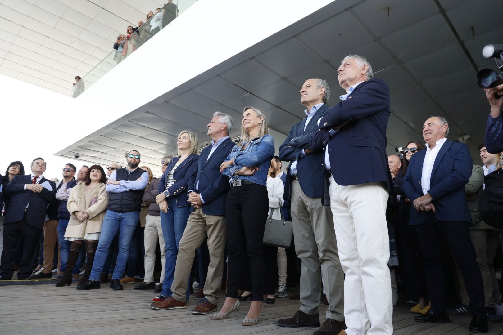 Fotos: los asistentes al mitin de Camps en Valencia