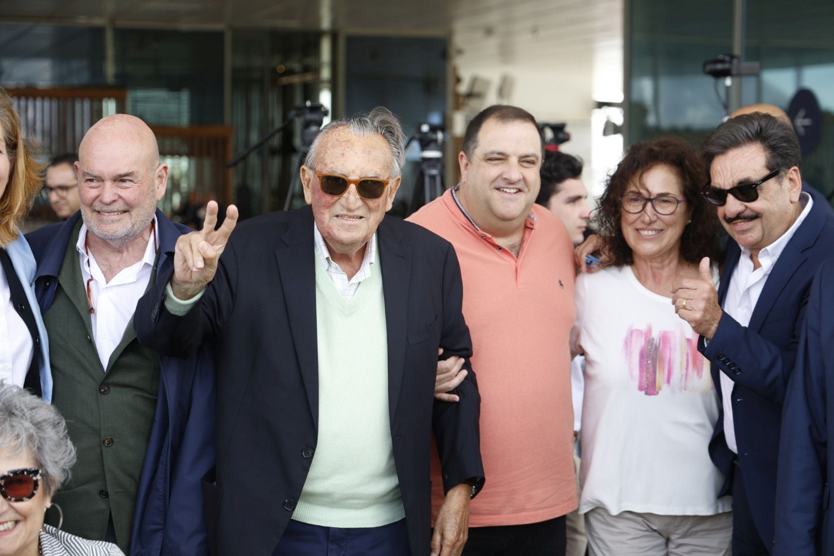 Fotos: los asistentes al mitin de Camps en Valencia
