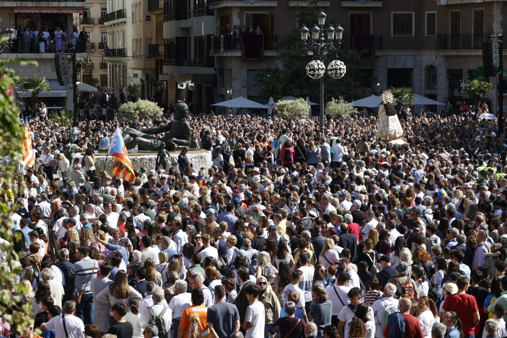 Valencia se entrega a la Mare de Déu en 2025