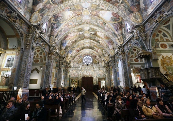 Interior de la iglesia de San Nicolás.