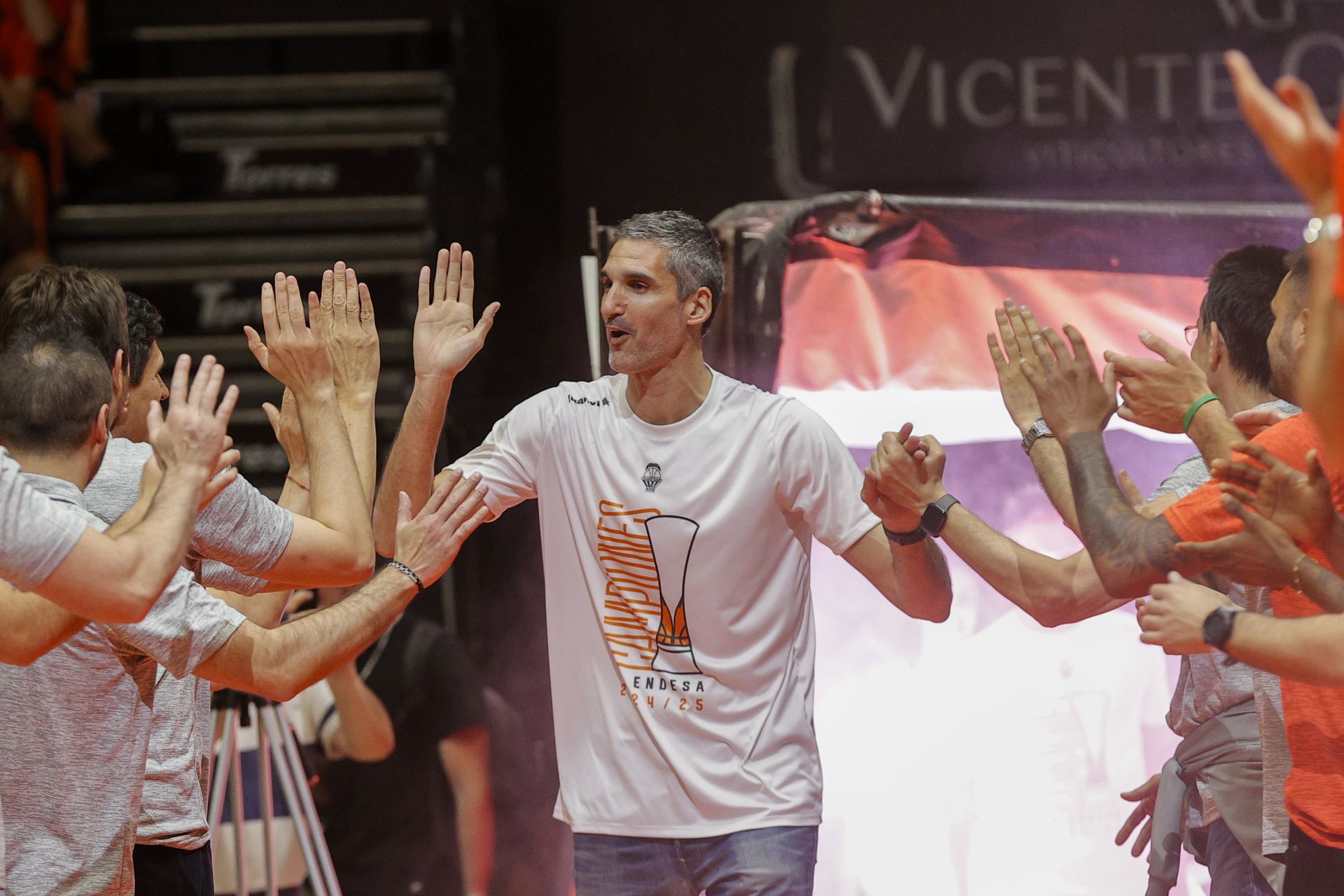 Rubén Burgos: «Es imprescindible que las jugadoras se quieran y se admiren entre ellas»