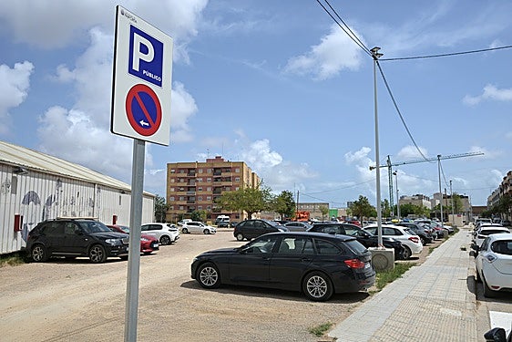 Solar habilitado para estacionamiento.