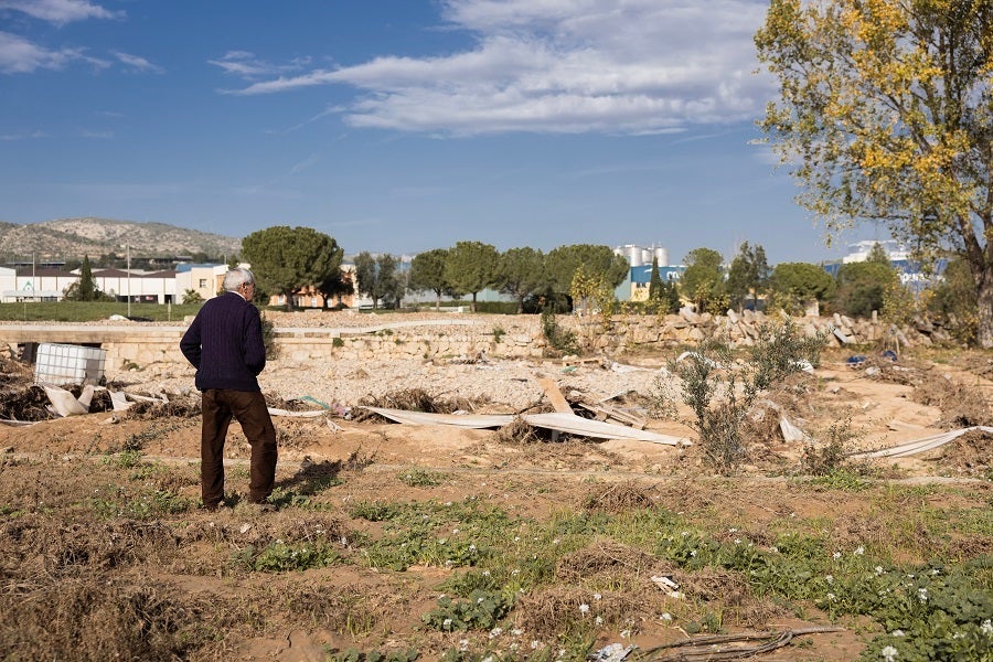 Ava cree injusta la compensación de 1. 000 euros por hanegada que el ministerio propone pagar a agricultores de parcelas en dominio público | las prov