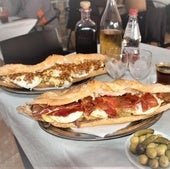 Bocadillos en una imagen de archivo.