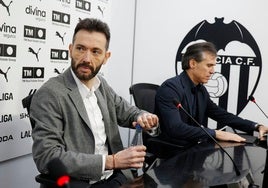 Carlos Corberán y Miguel Angel Corona, el día de la presentación del técnico.