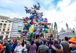 Falla municipal de 2025 de Alejandro Santaeulalia y Vicente Llácer.