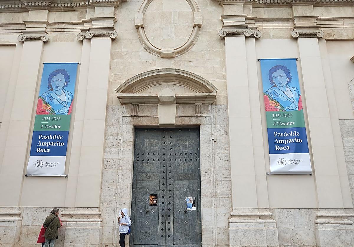 Imagen de Amparito Roca en la iglesia de l'Assumpció.