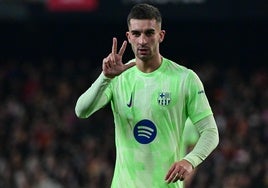 Ferran Torres celebra uno de sus goles.
