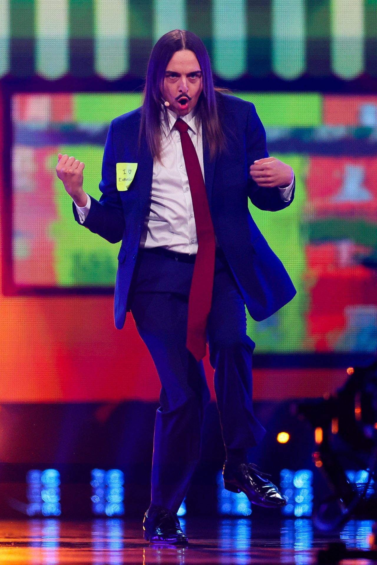 FOTOS | Así es la divertida actuación de Estonia en Eurovisión 2025