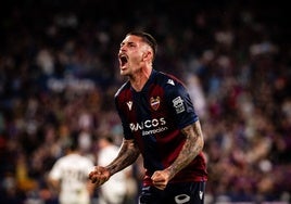 Dela, durante el partido contra el Albacete.