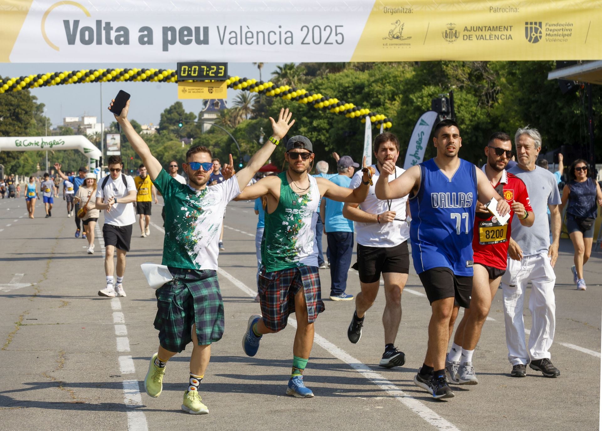 Las mejores fotos de la Volta a Peu Valencia 2025