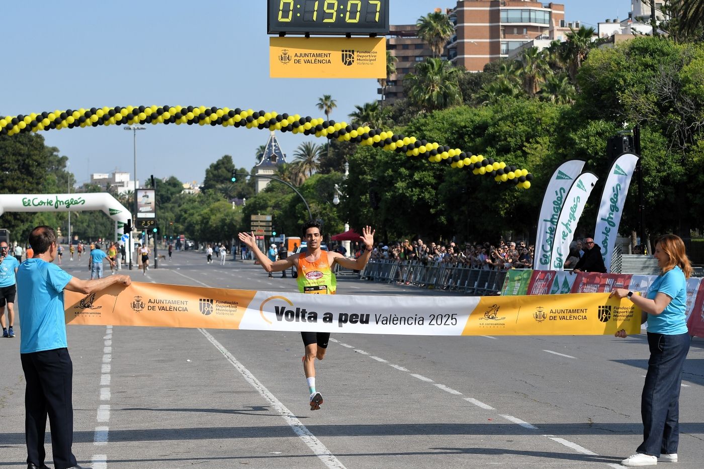 Búscate en la Volta a Peu Valencia 2025
