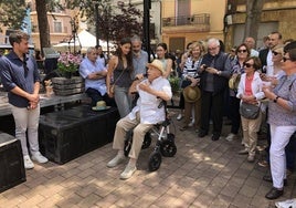 Paco Calatayud dirige unas emotivas palabras de agradecimiento al público de la Mostra, en Moixent.