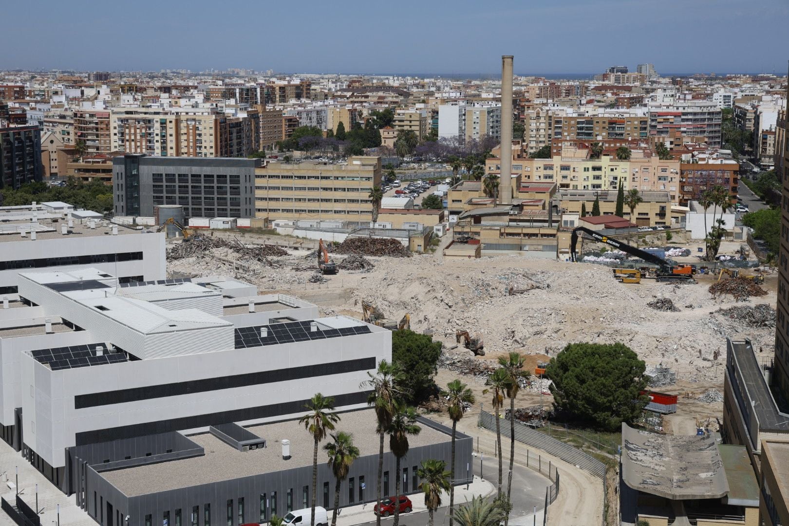 FOTOS | Derribo del segundo edificio de la antigua Fe de Valencia