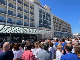 Protesta en el Hospital de la Ribera.