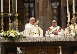 El arzobispo Benavent: «Sólo somos plenamente Iglesia si estamos unidos al Papa»