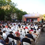 La plaza de Aldaia elegida para el evento, a rebosar de público.