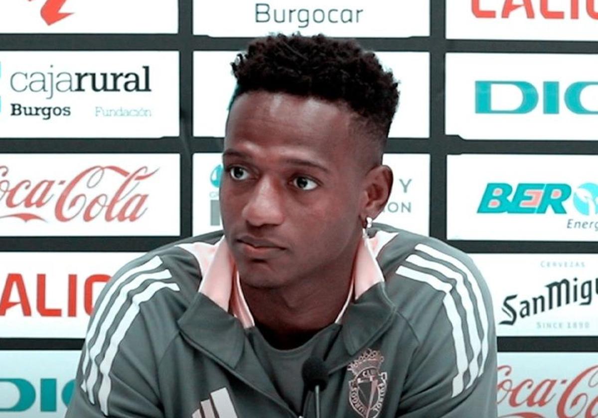 Arroyo: «El Levante se juega el ascenso y no vamos a ponerles las cosas fáciles»
