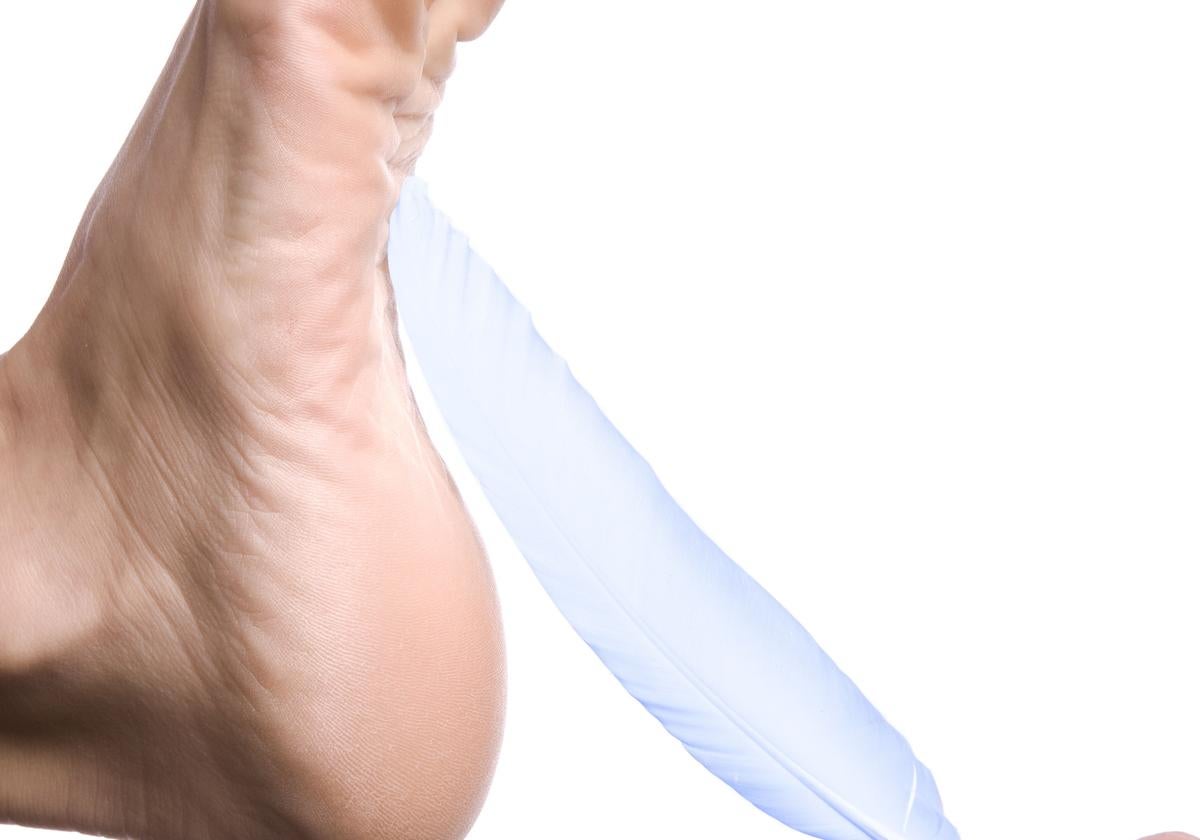 ¿Por qué no podemos hacernos cosquillas a nosotros mismos? El poder del cerebro tiene la respuesta