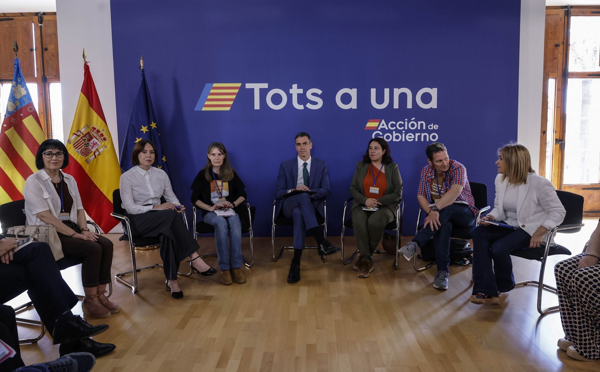 FOTOS | Sánchez se reúne con las víctimas de la dana en Valencia