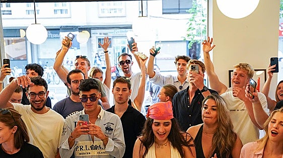 Las nuevas fiestas con DJ en Valencia: cafés en lugar de cubatas