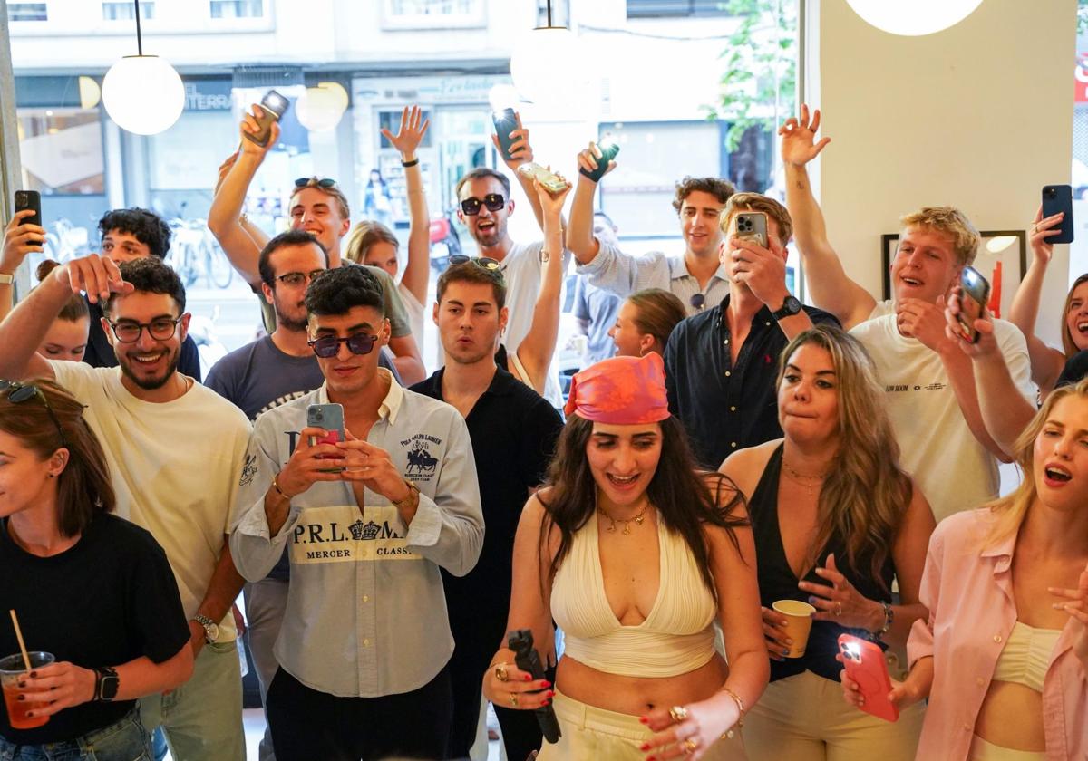 Una de las 'coffee parties' organizada en Valencia por Derali Music