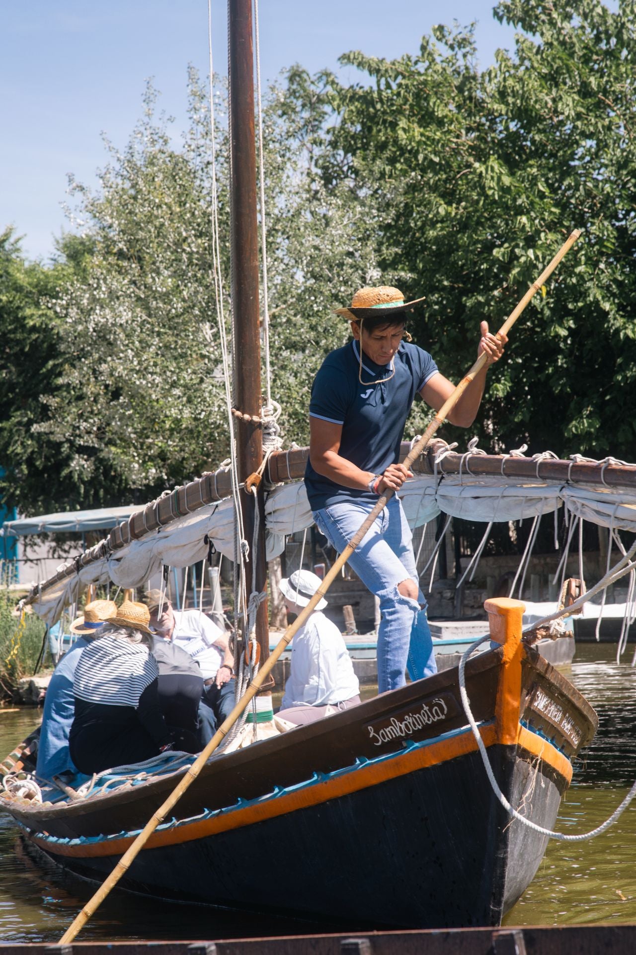FOTOS | La vela latina vuelve a surcar la Albufera