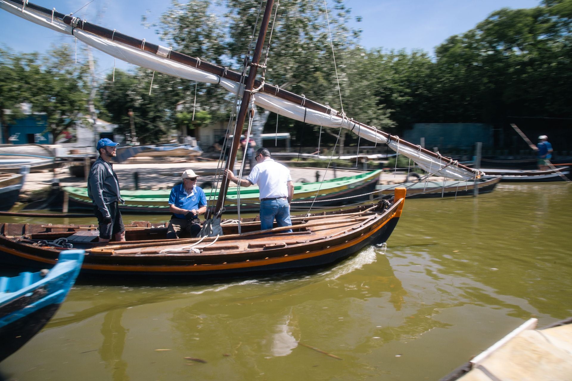 FOTOS | La vela latina vuelve a surcar la Albufera