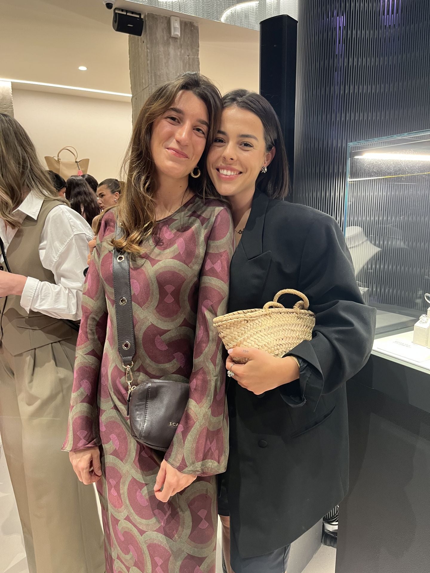Carol Gorriz y Celia Barreña.