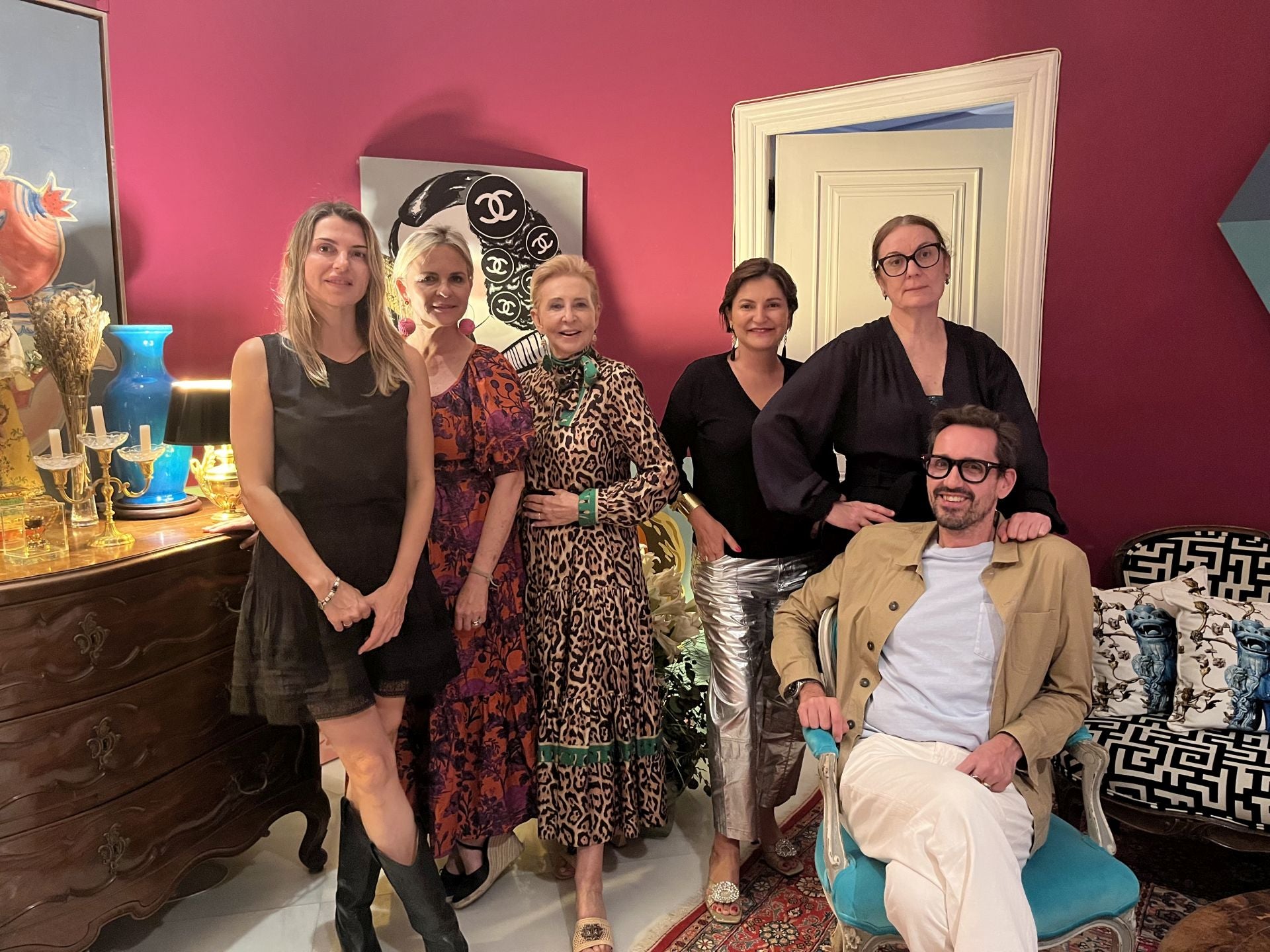 Elena Meléndez, Eva Marcellán, Mayrén Beneyto, Angela Pla, Beatriz Poyatos y Alex Jordán.