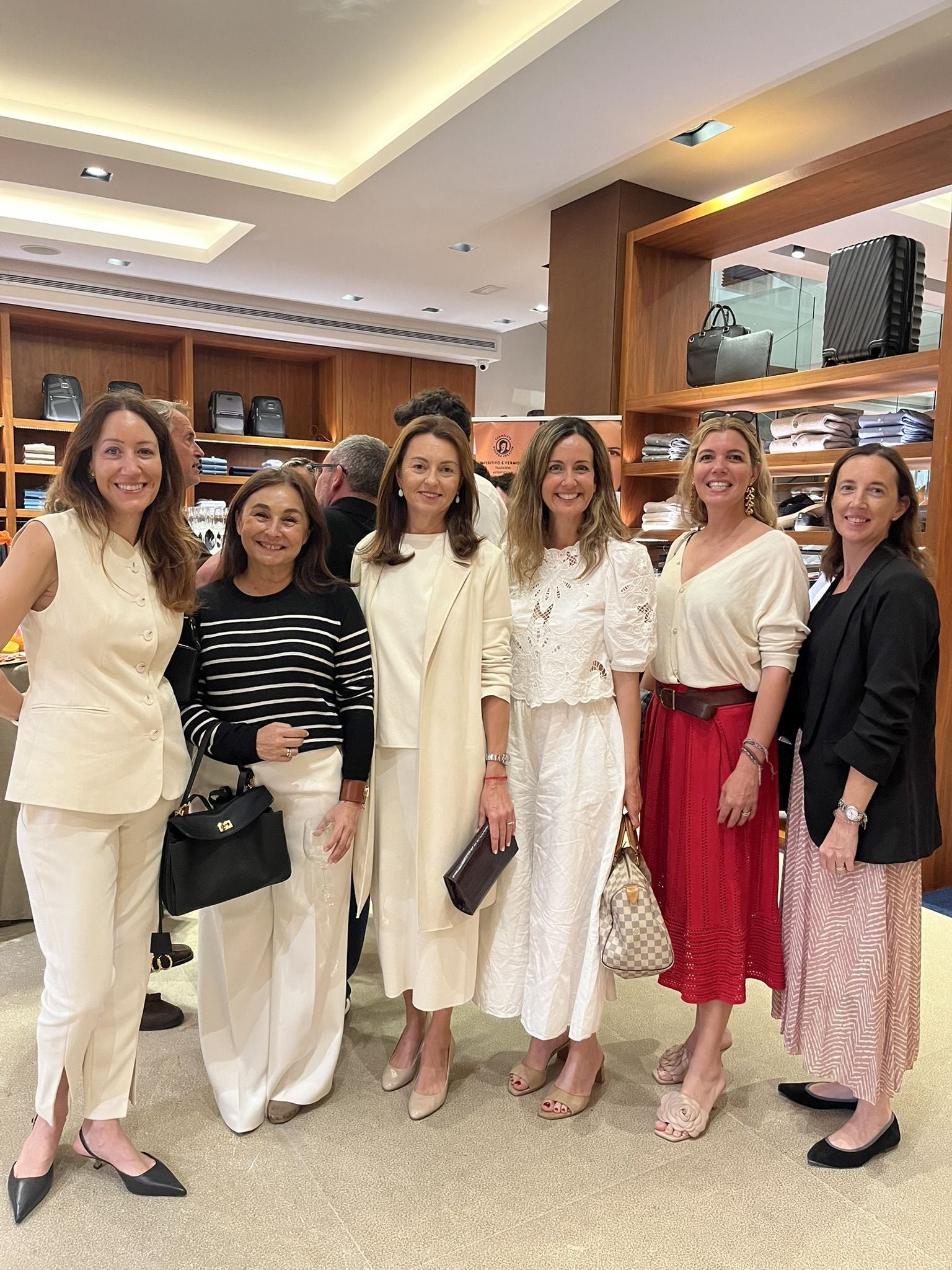 Mª Carmen Bañuls, Paloma Tárrega, Claudia Serrano, Elena Ravello, Arantxa Pérez y Belén Aznar en Hannover.