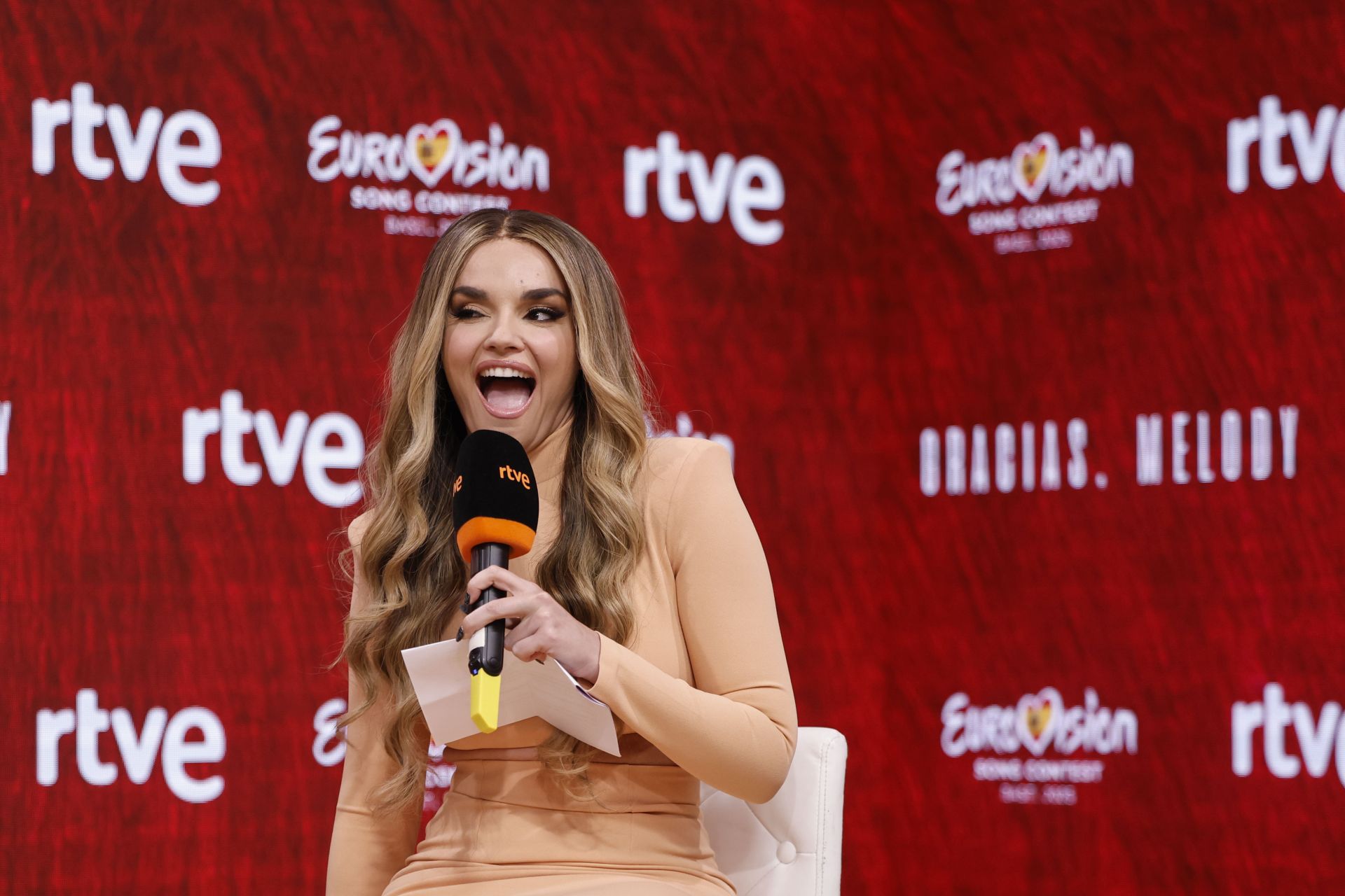 FOTOS | Así ha sido la rueda de prensa de Melody tras su paso por Eurovisión