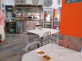El bar de Carlos, donde tuvo lugar la reyerta.