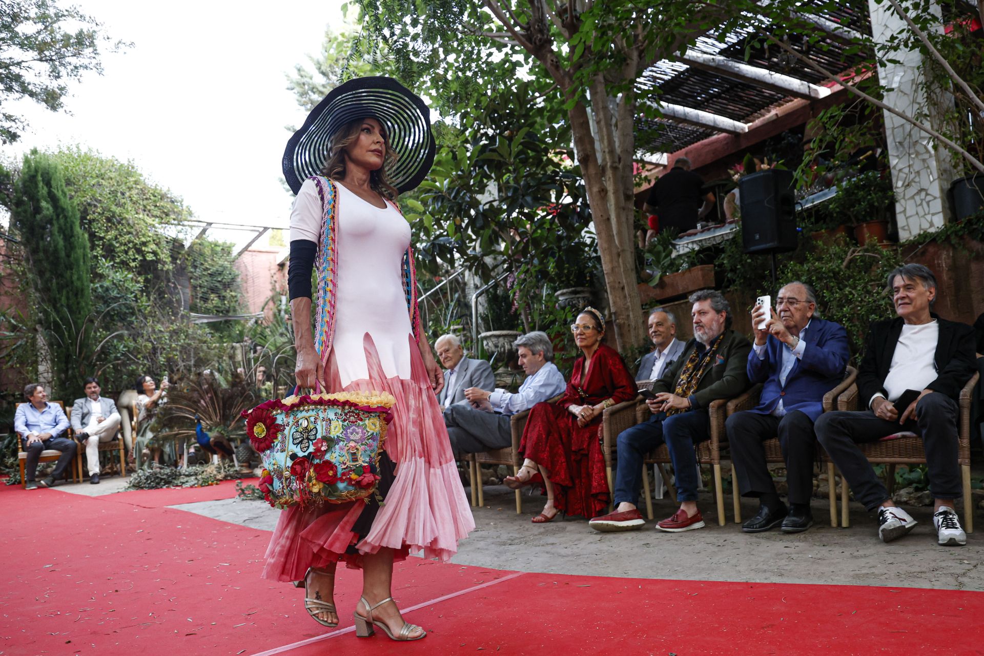 FOTOS | Desfile de Francis Montesinos en Llíria por sus 50 años de trayectoria