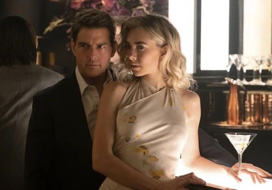 Tom Cruise y Rebecca Freguson.