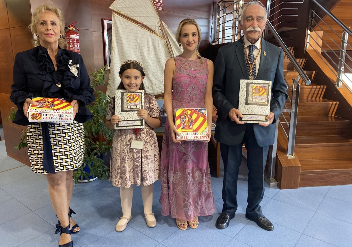 Integrantes de la Fiesta de los Niños de la Calle San Vicente de Valencia.