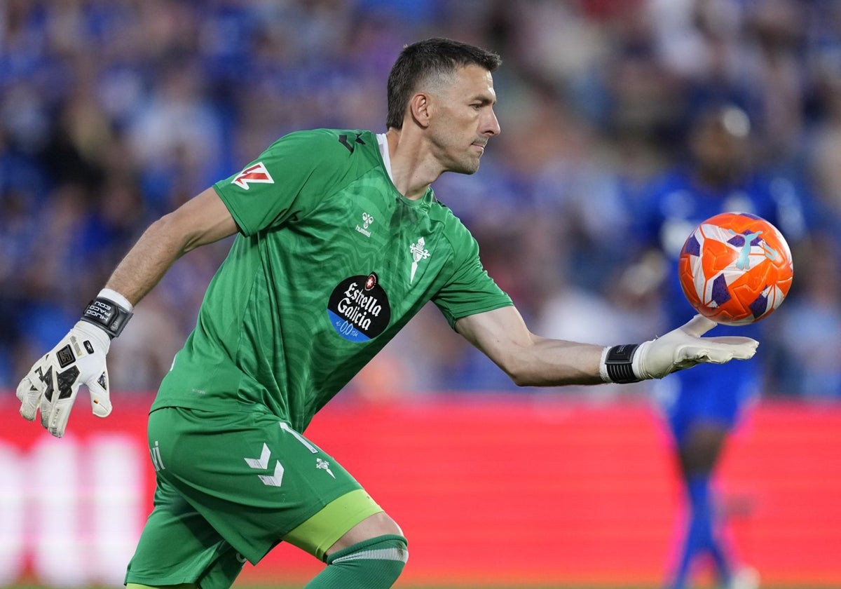 Vicente Guaita, en un encuentro de esta temporada ante el Getafe.