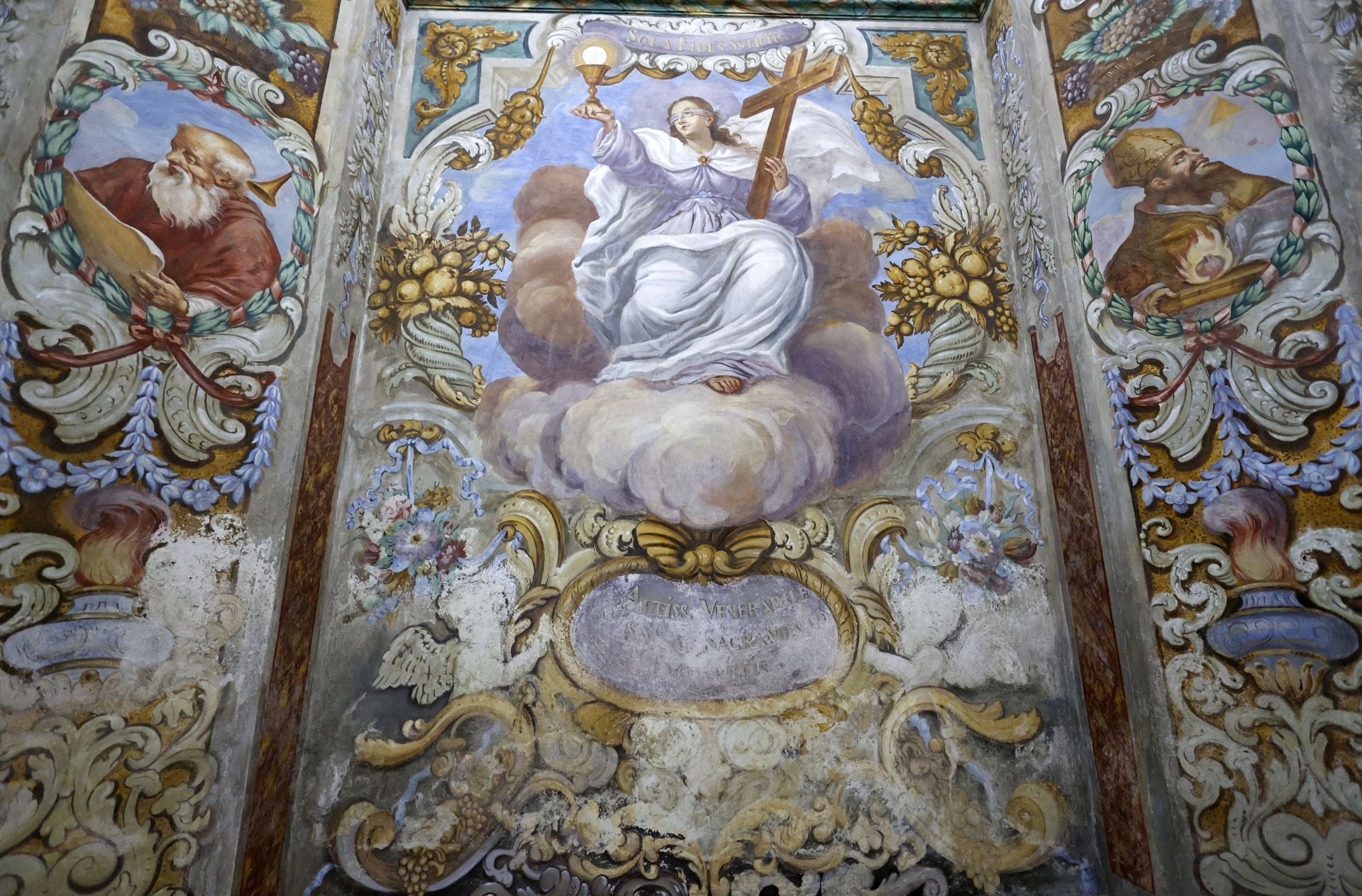 Estado de la iglesia de Santa María del Mar, parroquia emblemática del Grao que sera rehabilitada