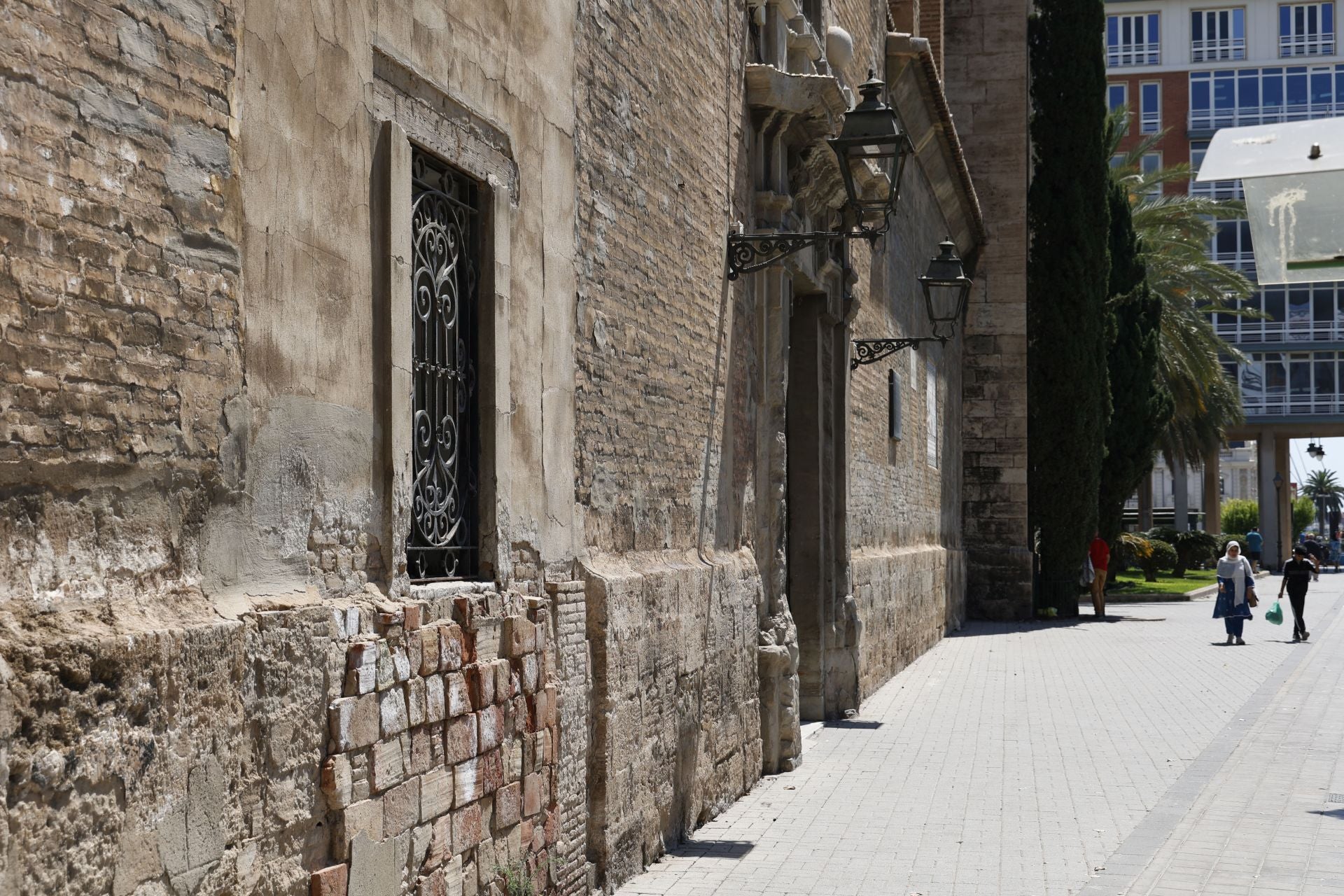 Estado de la iglesia de Santa María del Mar, parroquia emblemática del Grao que sera rehabilitada
