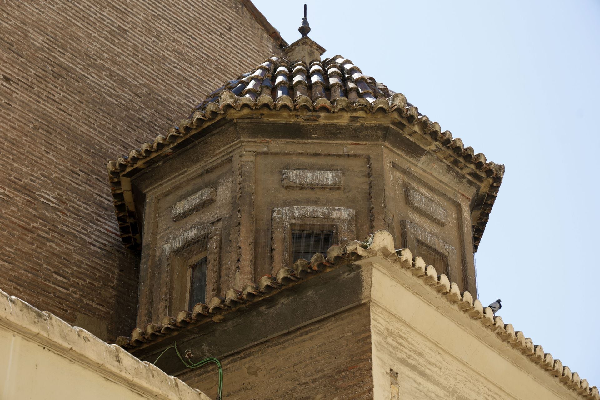 Estado de la iglesia de Santa María del Mar, parroquia emblemática del Grao que sera rehabilitada
