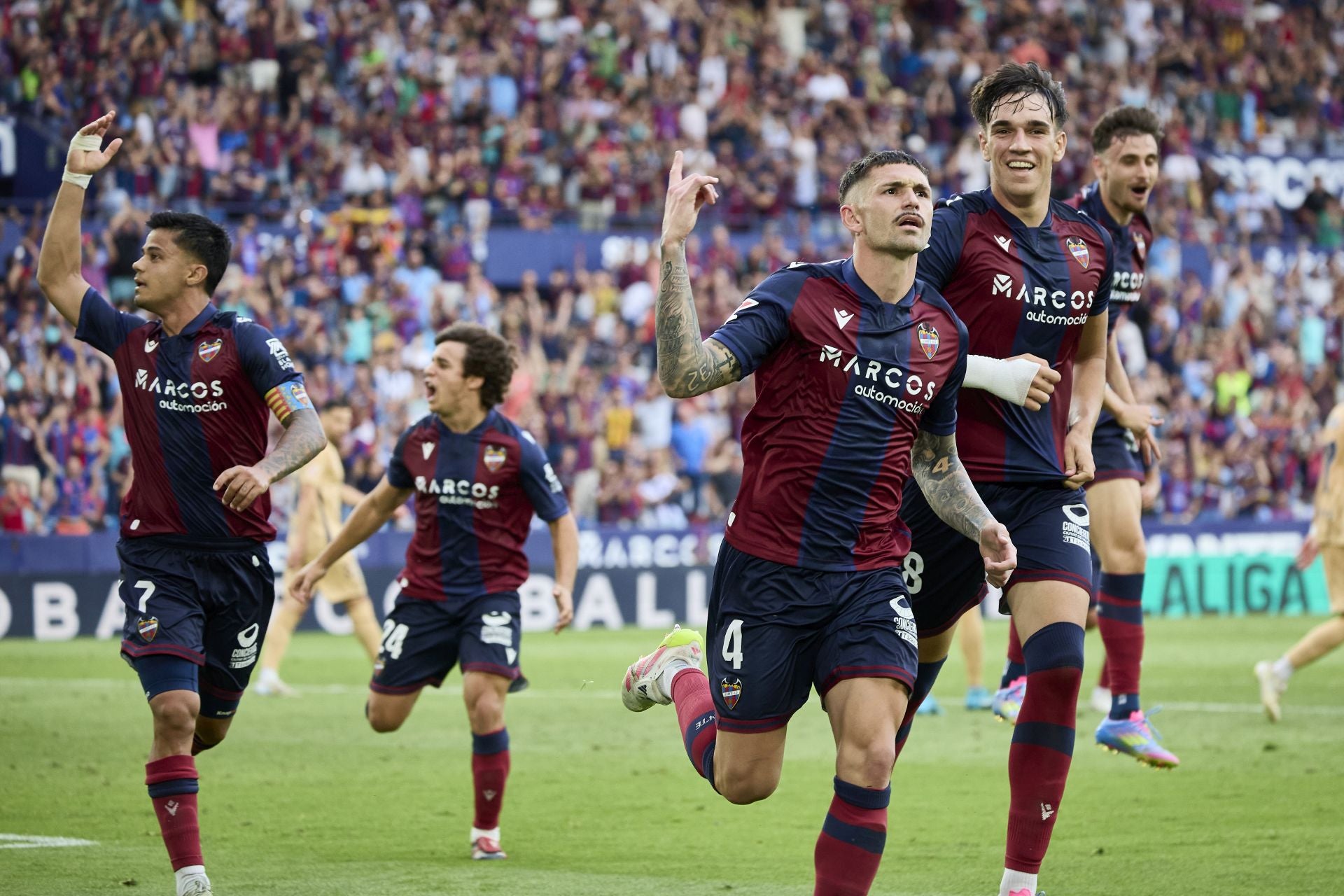 Las mejores imágenes del Levante UD - SD Eibar