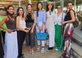 Algunas de las influencers que se han acercado al Mercado de Colón.