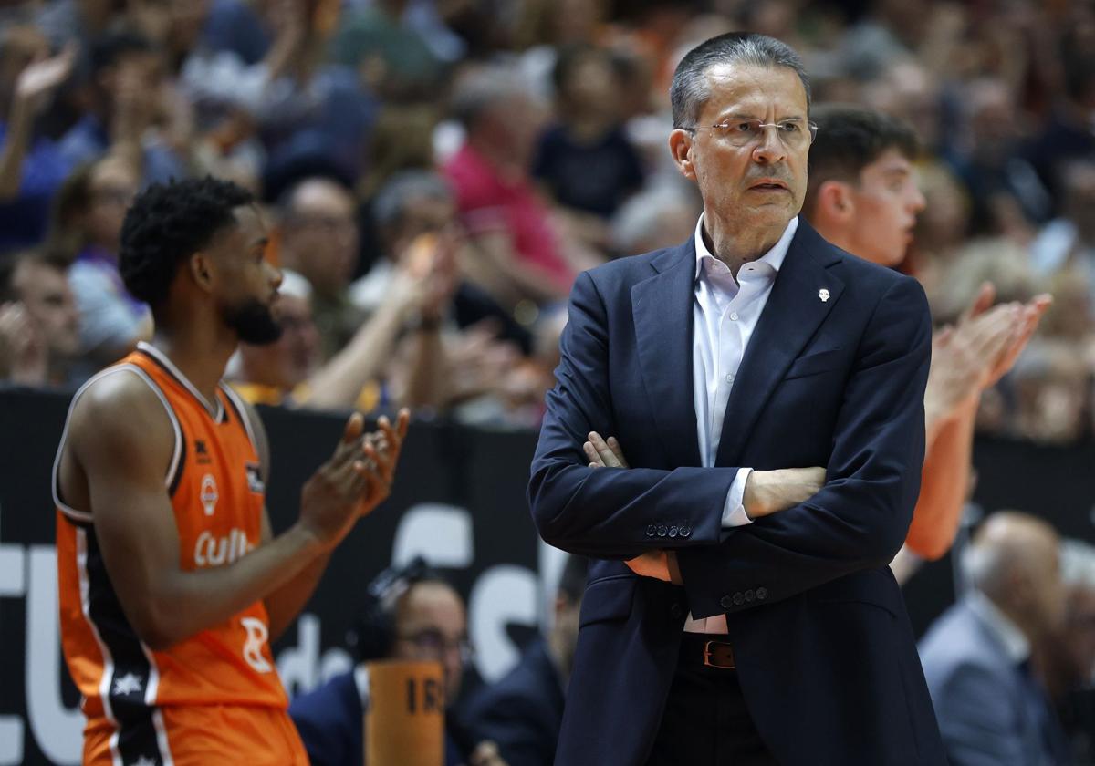 La profecía que ilusiona a los aficionados del valencia basket con el título de la acb | las provincias