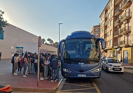 Autobús gratuito fletado por el Ayuntamiento de Albal.