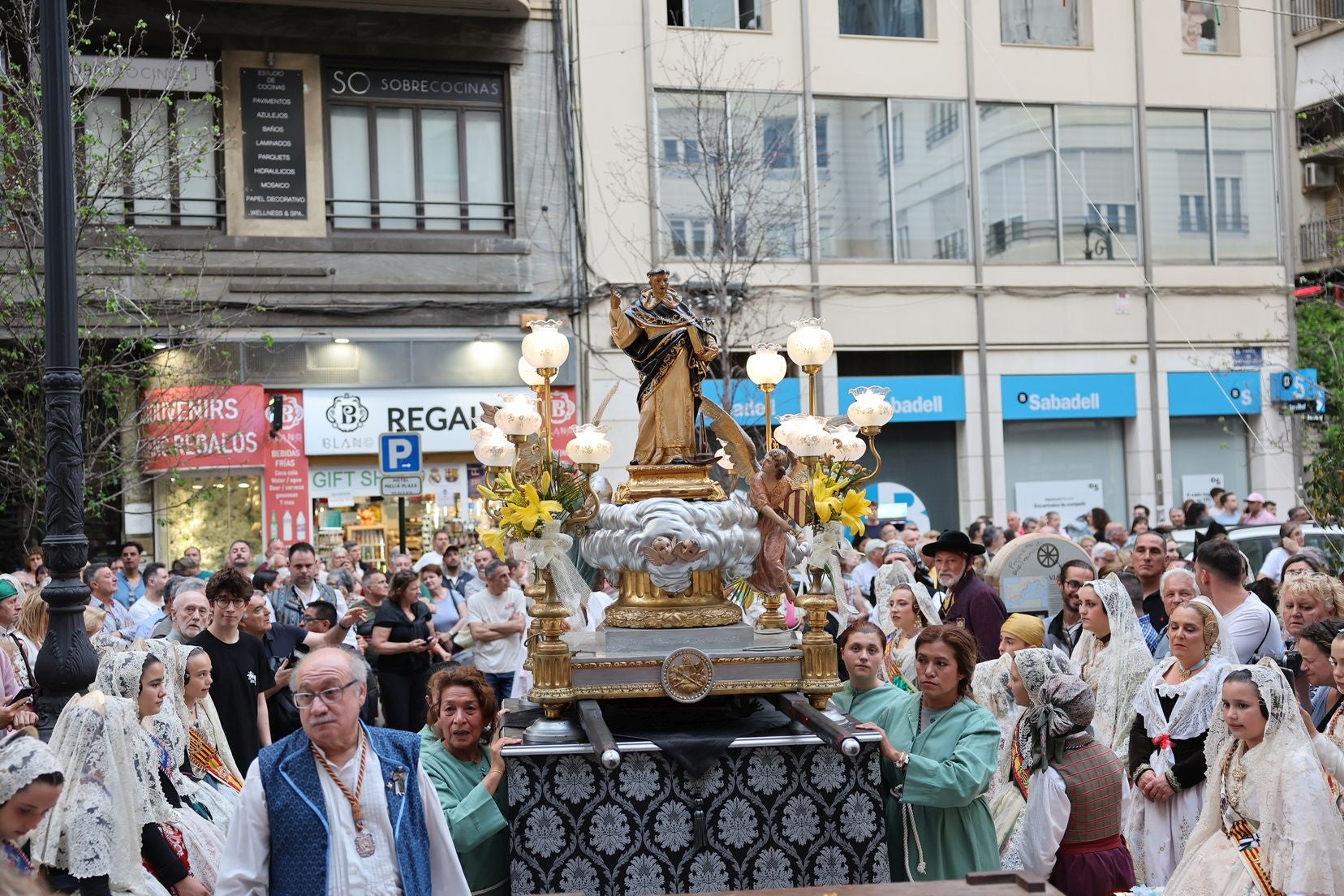 FOTOS | Así ha sido la procesión de los niños de San Vicente Ferrer en Valencia