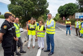 Visita a la reapertura del puente.