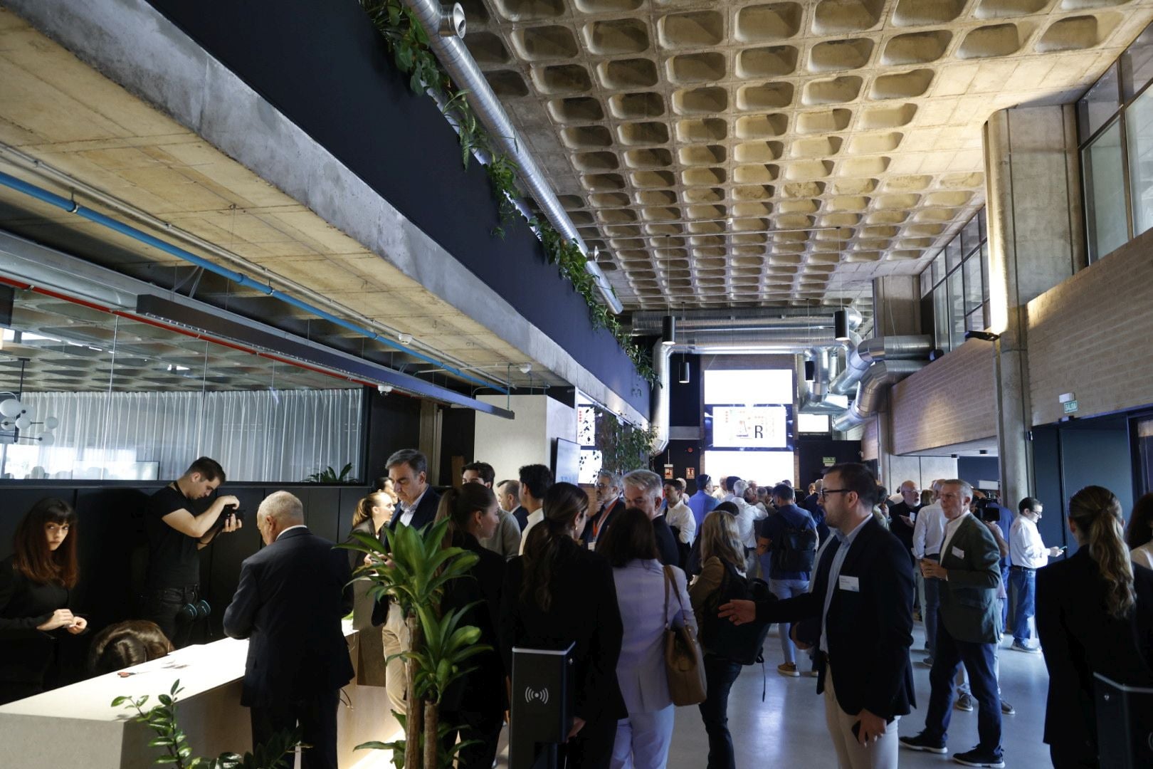 Inauguración del nuevo espacio de IBM en Valencia