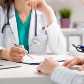 Para detectar el colesterol es importante realizarse una analítica de sangre.